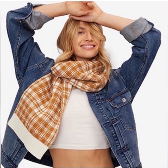 Timberland Buffalo Plaid Scarf - Picture 3 of 7